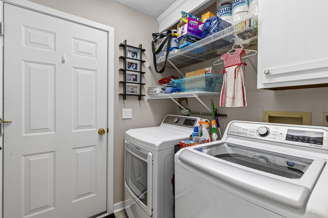 100 Medway Square Photo 15