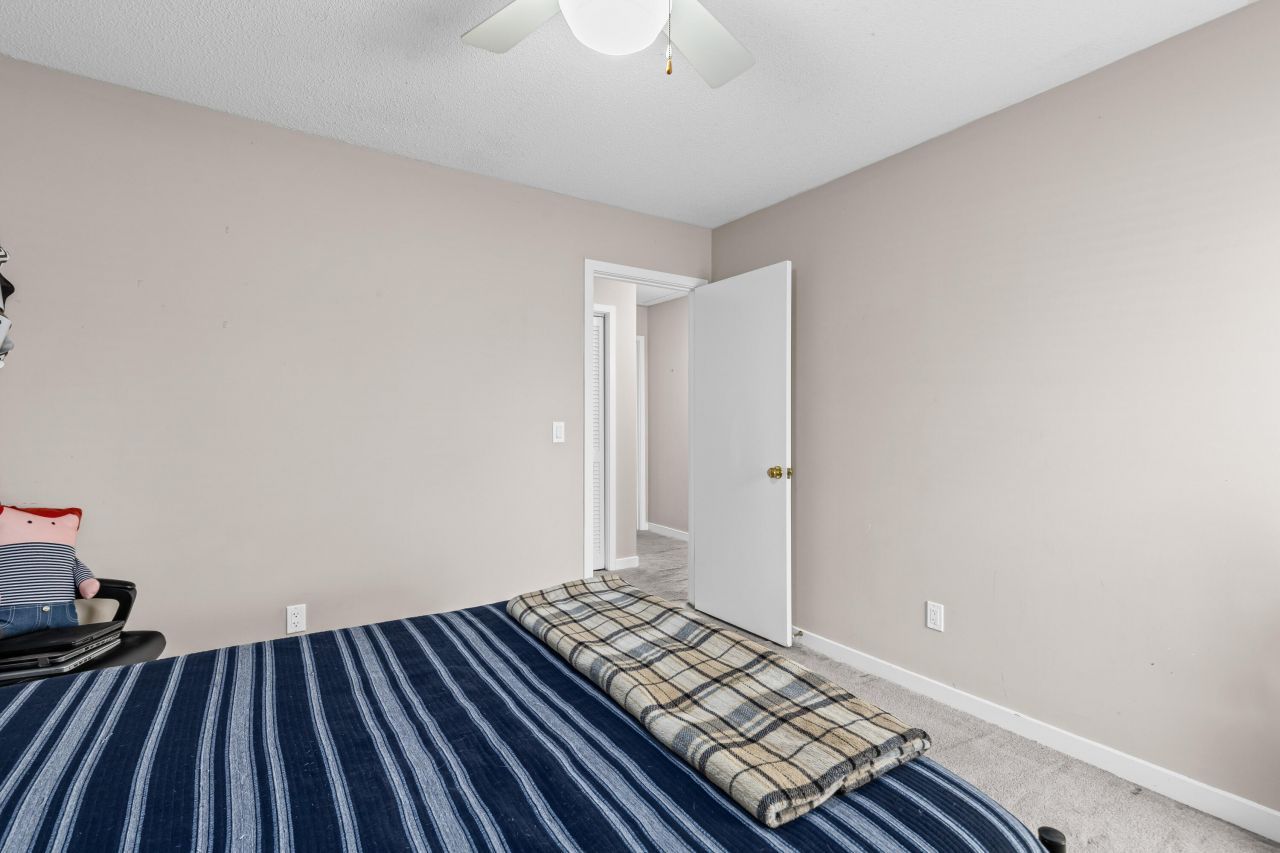 100 Medway Square Photo 19