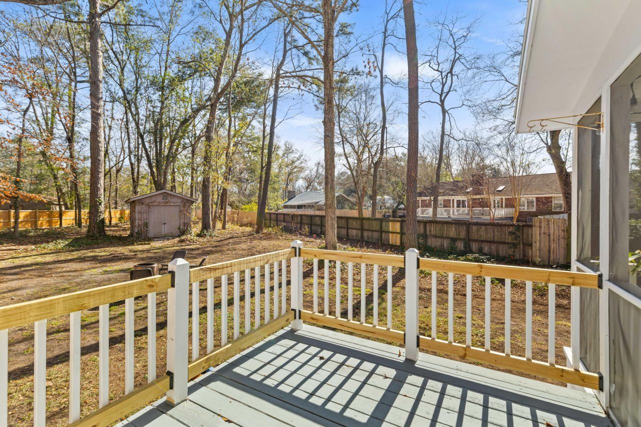 100 Medway Square Photo 31