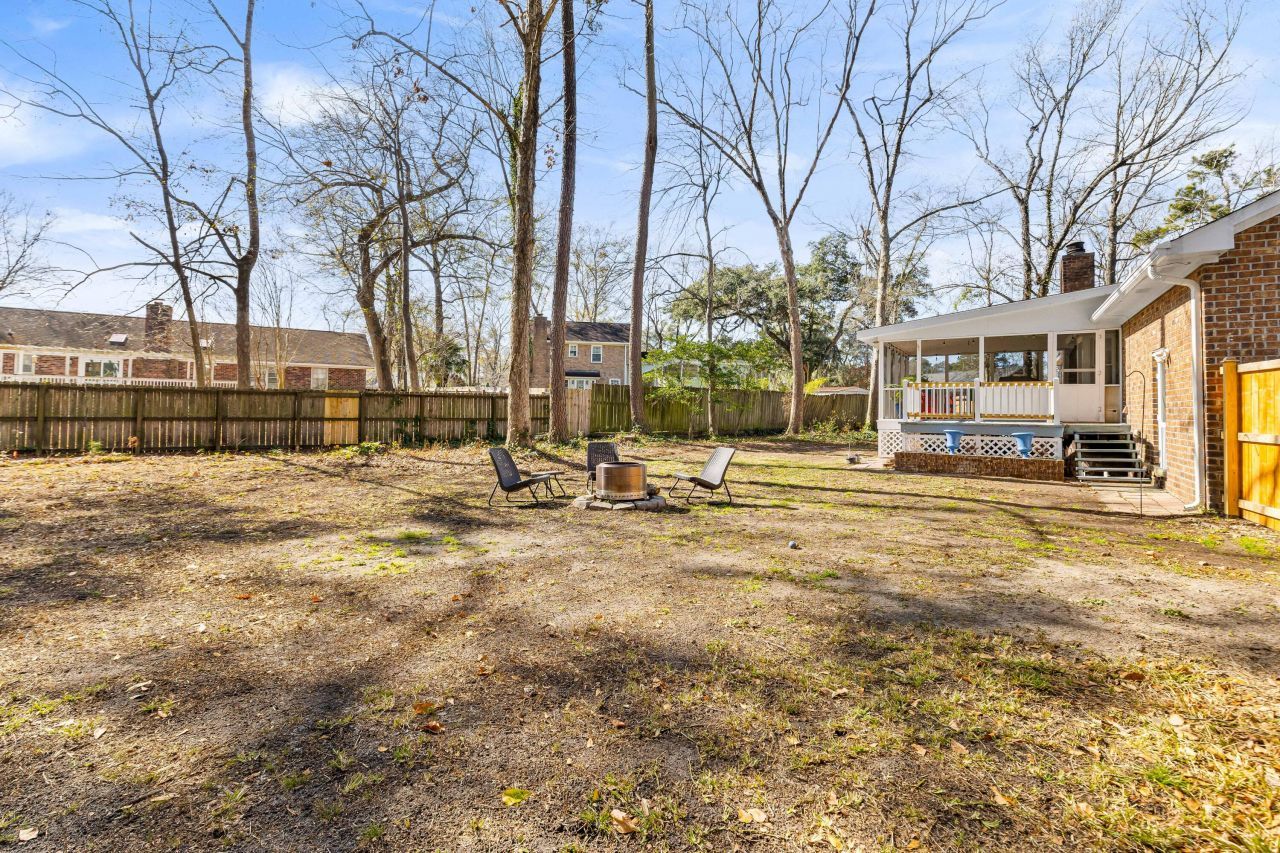 100 Medway Square Photo 33