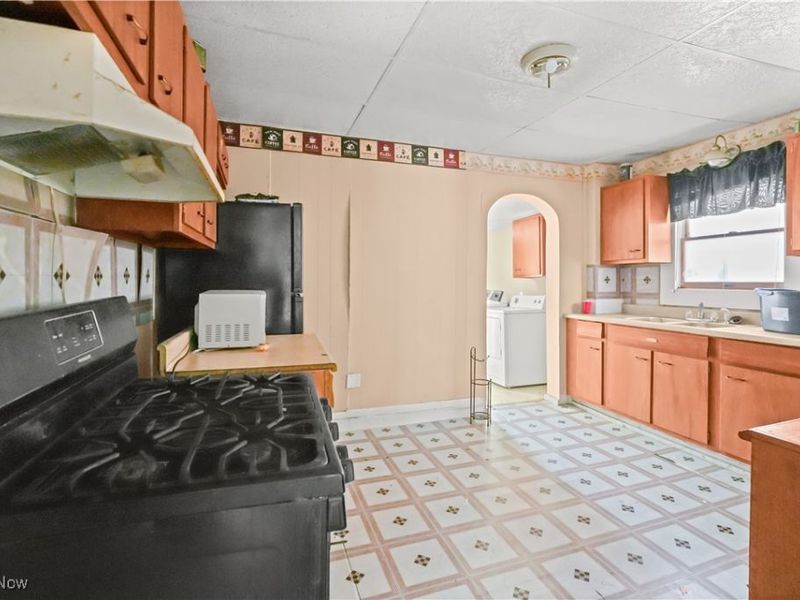 146 E 1st Street, Mansfield, OH 44902 Photo 6