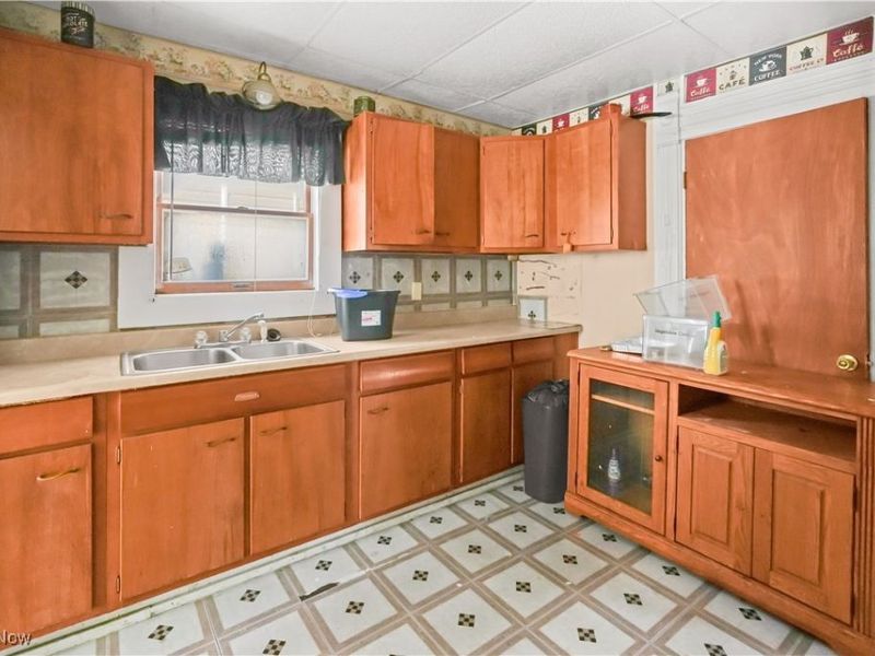 146 E 1st Street, Mansfield, OH 44902 Photo 7