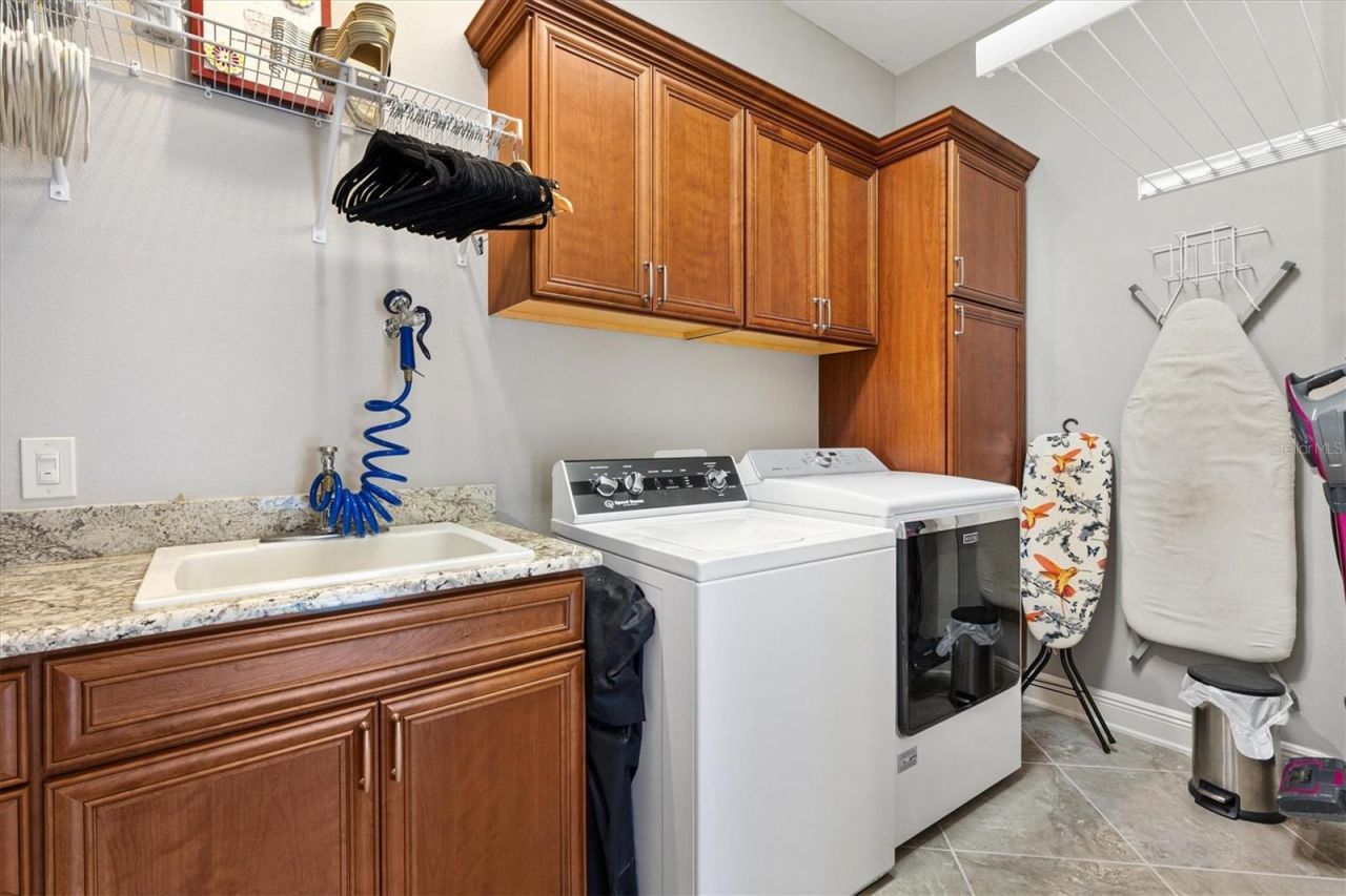 885 Iron Oak Way, The Villages, FL 32163 Photo