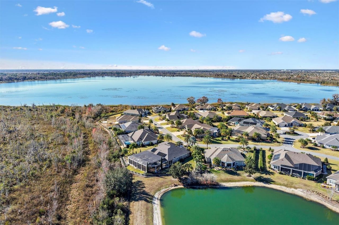 885 Iron Oak Way, The Villages, FL 32163 Photo