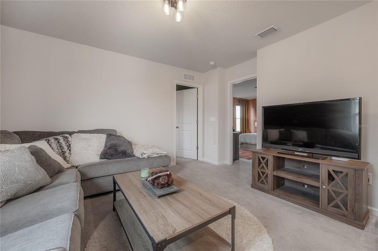 10792 Hawks Landing Drive, Land O Lakes, FL 34638 Photo