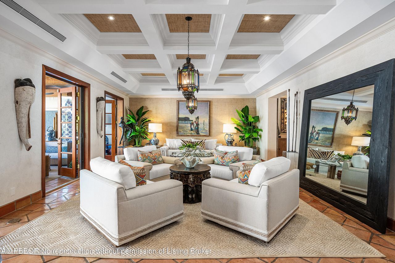 245 Brazilian Avenue, Unit *, Palm Beach, FL 33480 Photo