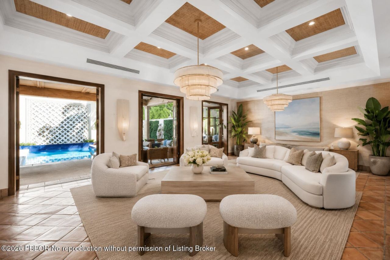 245 Brazilian Avenue, Unit *, Palm Beach, FL 33480 Photo