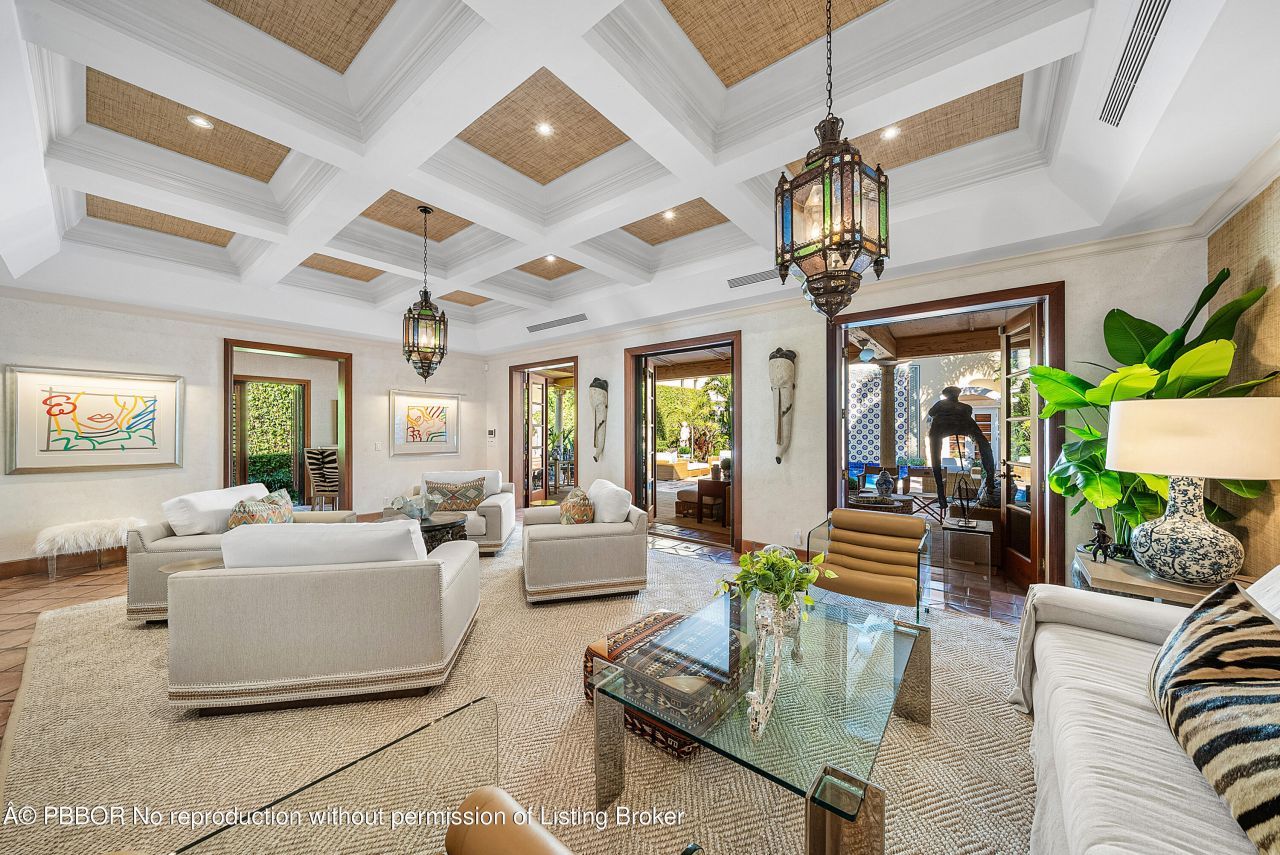 245 Brazilian Avenue, Unit *, Palm Beach, FL 33480 Photo