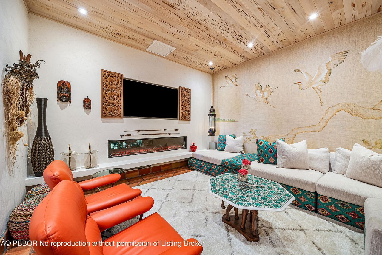 245 Brazilian Avenue, Unit *, Palm Beach, FL 33480 Photo