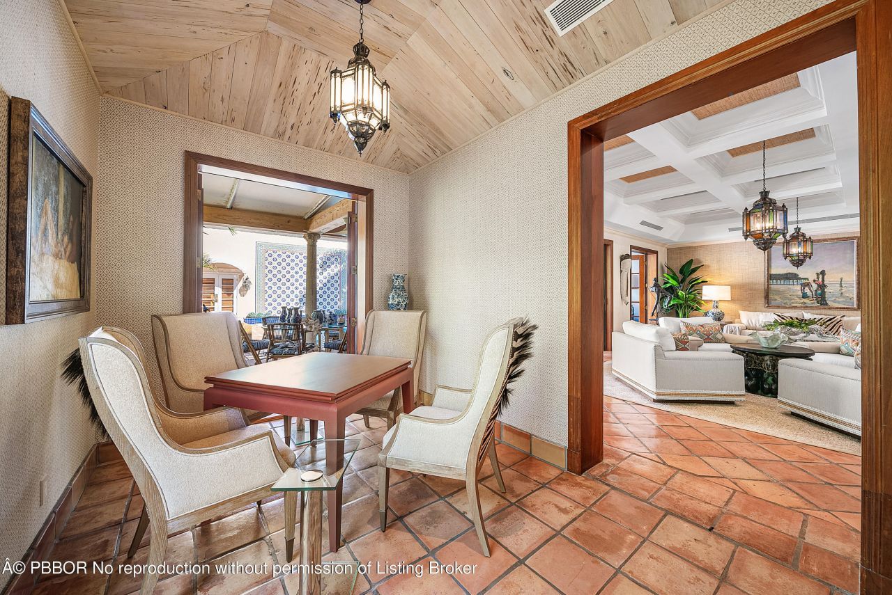 245 Brazilian Avenue, Unit *, Palm Beach, FL 33480 Photo