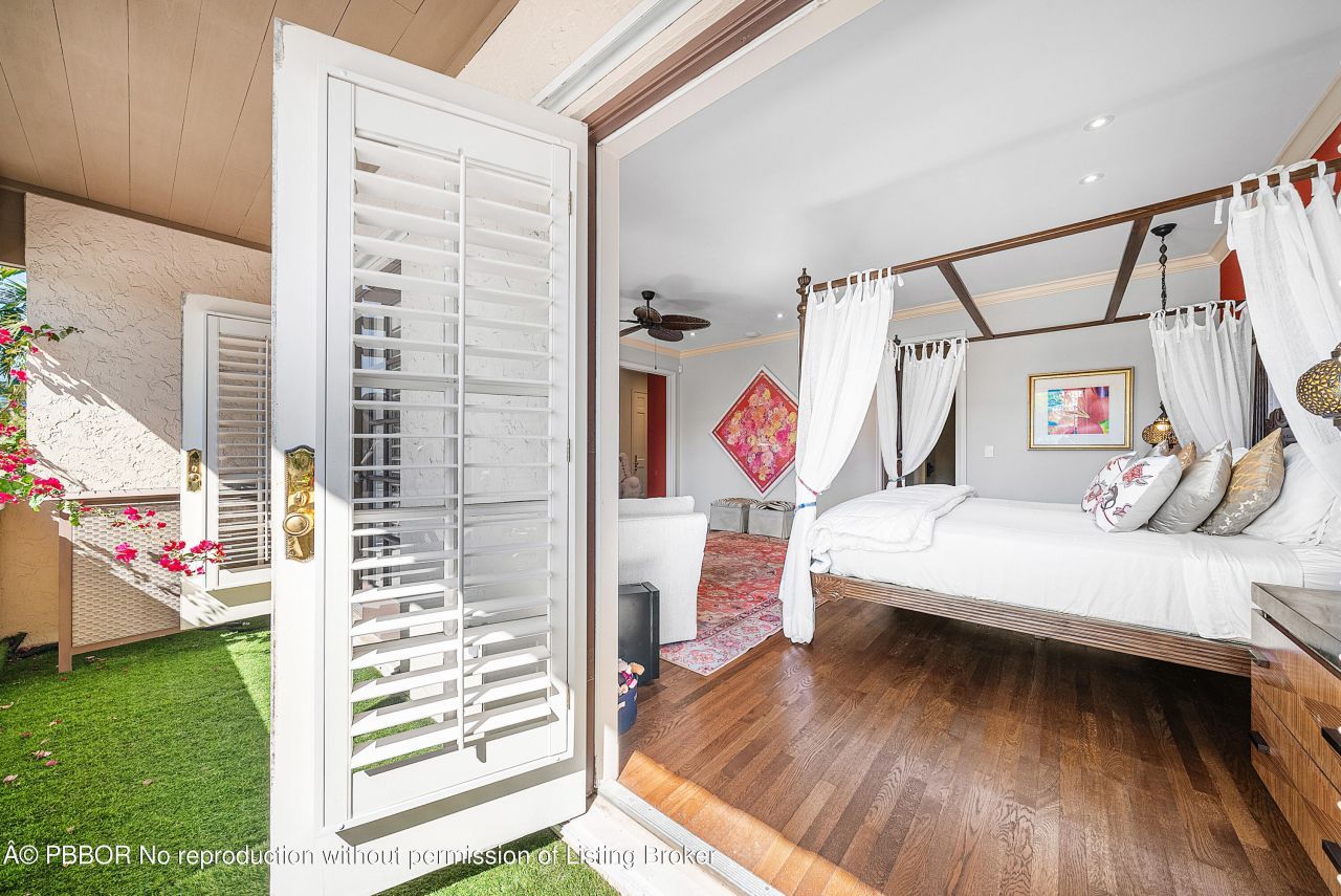 245 Brazilian Avenue, Unit *, Palm Beach, FL 33480 Photo