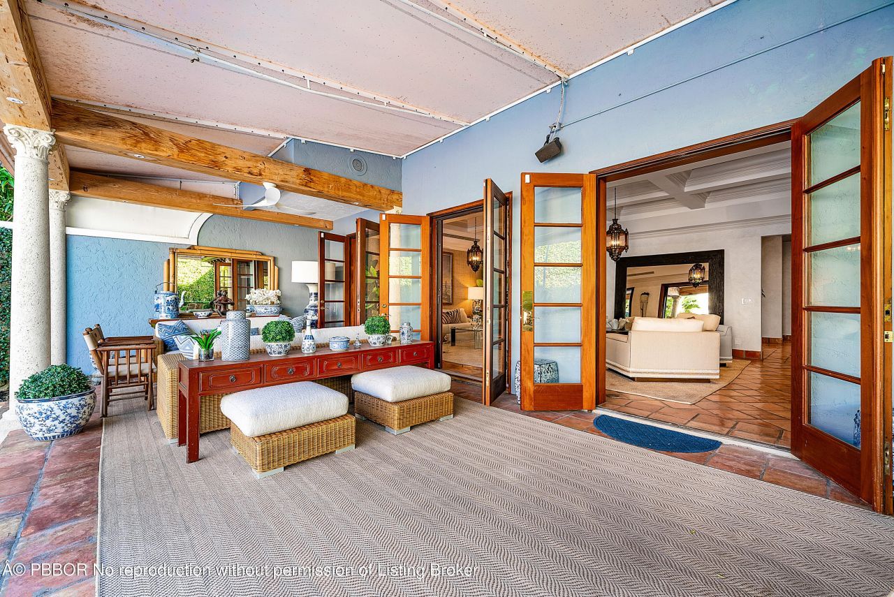 245 Brazilian Avenue, Unit *, Palm Beach, FL 33480 Photo