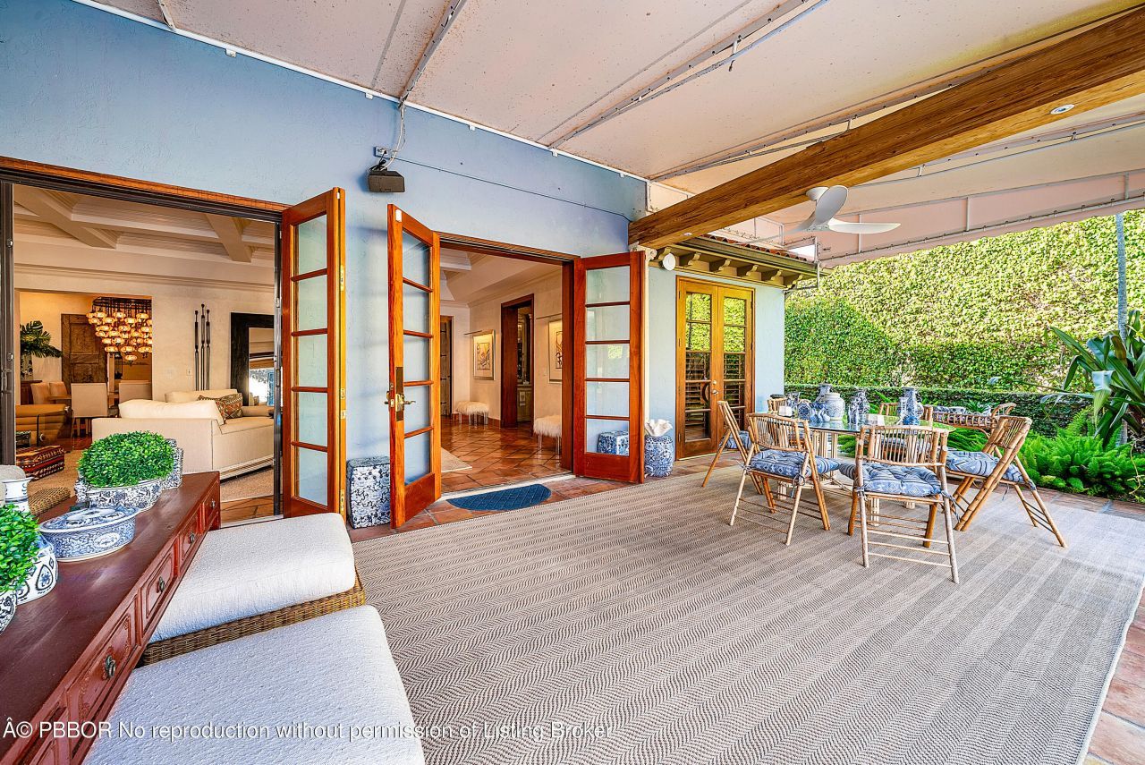 245 Brazilian Avenue, Unit *, Palm Beach, FL 33480 Photo