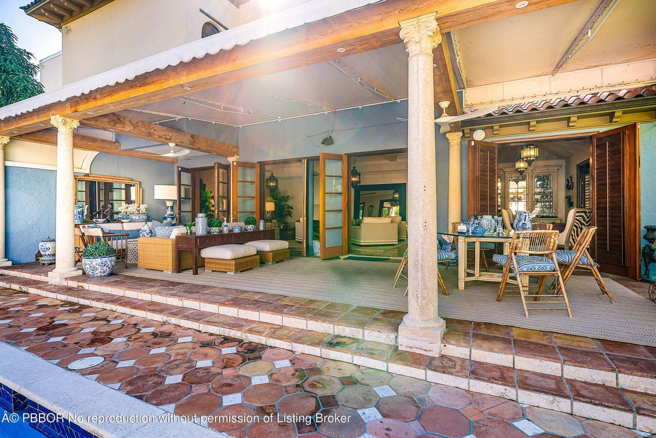 245 Brazilian Avenue, Unit *, Palm Beach, FL 33480 Photo