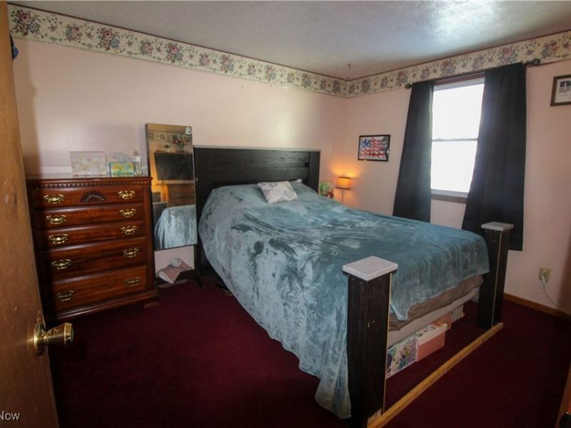 6380 Chiltern Road NW, Canal Fulton, OH 44614 Photo 9