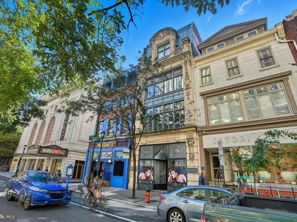 1118 WALNUT STREET , PHILADELPHIA, PA 19107