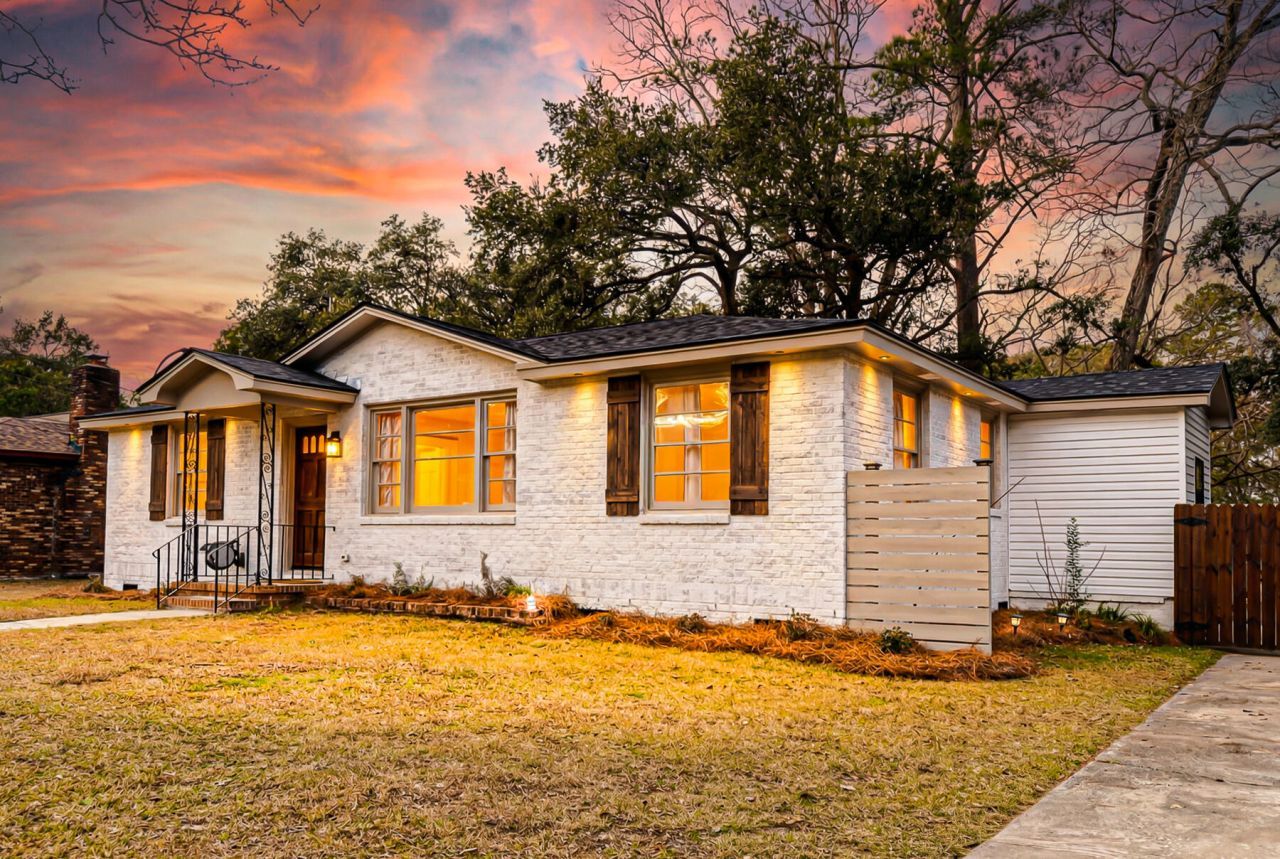 111 Circle Drive Photo 1