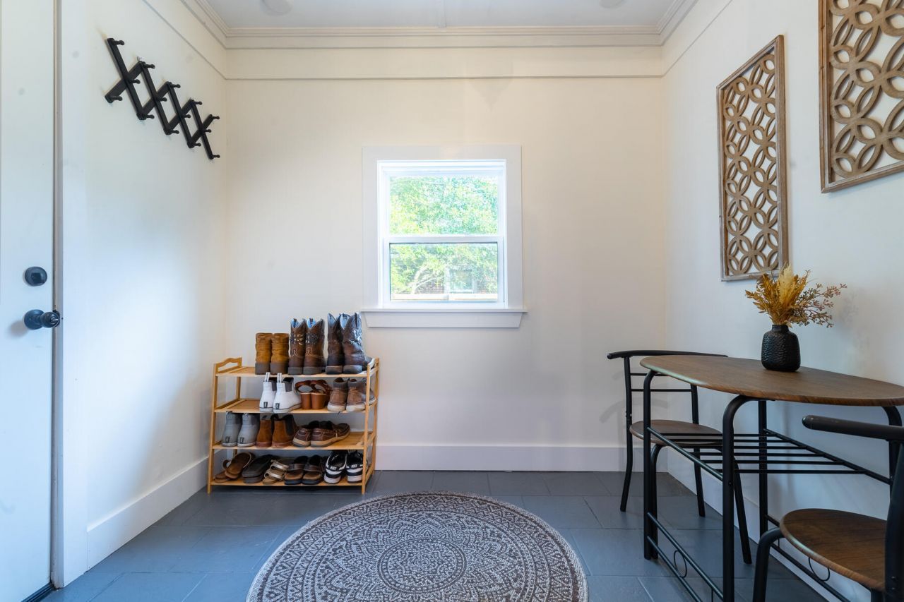 111 Circle Drive Photo 35