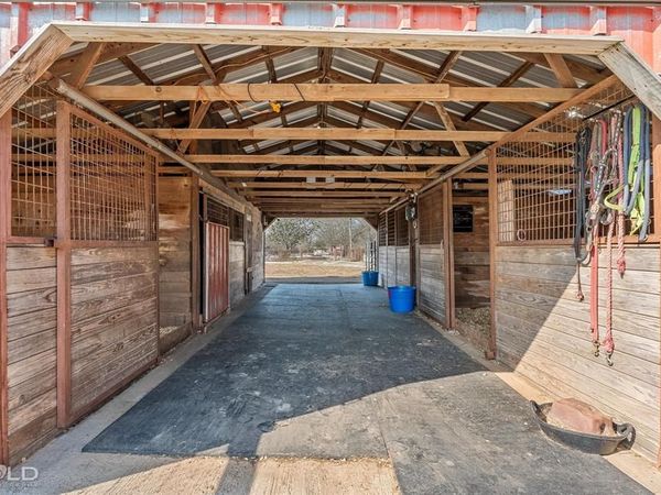 11365 Sparks Davis Road, Keithville, LA 71047