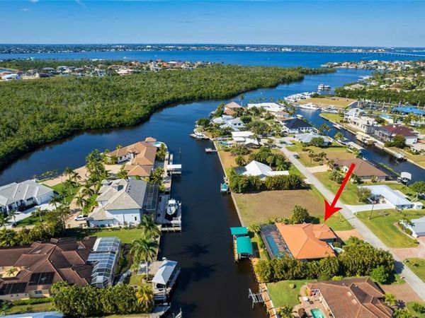 130 Montrose DR, FORT MYERS, FL 33919