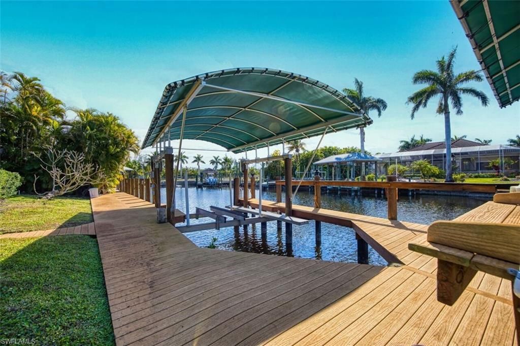 130 Montrose Dr, Fort Myers, FL 33919 Photo
