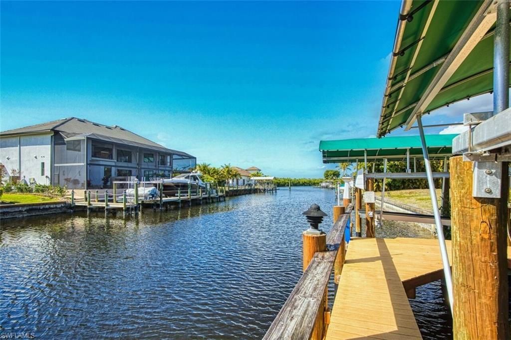 130 Montrose Dr, Fort Myers, FL 33919 Photo
