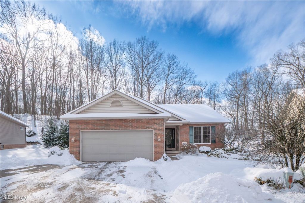 9042 Canal Place Nw, Massillon, OH 44647 Main Photo