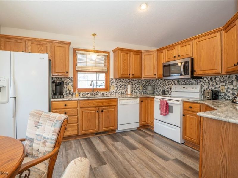 9042 Canal Place NW, Massillon, OH 44647 Photo 12