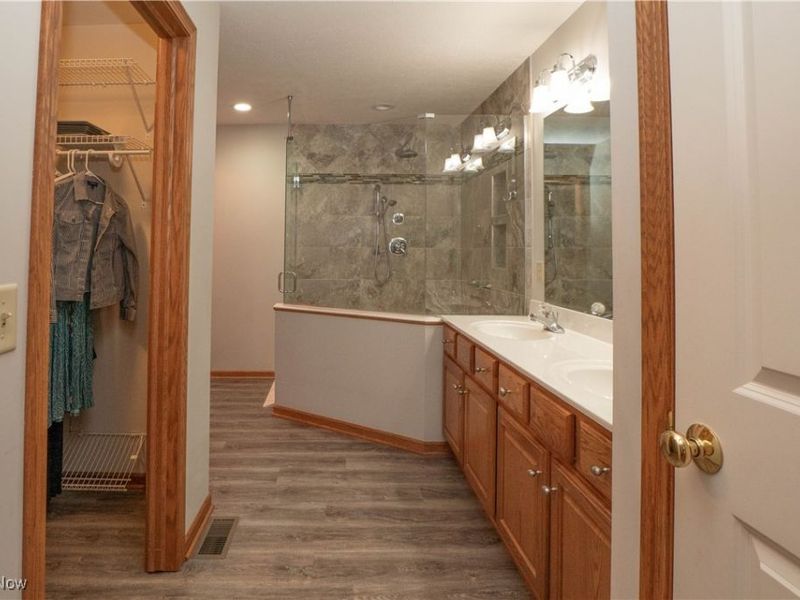 9042 Canal Place NW, Massillon, OH 44647 Photo 28