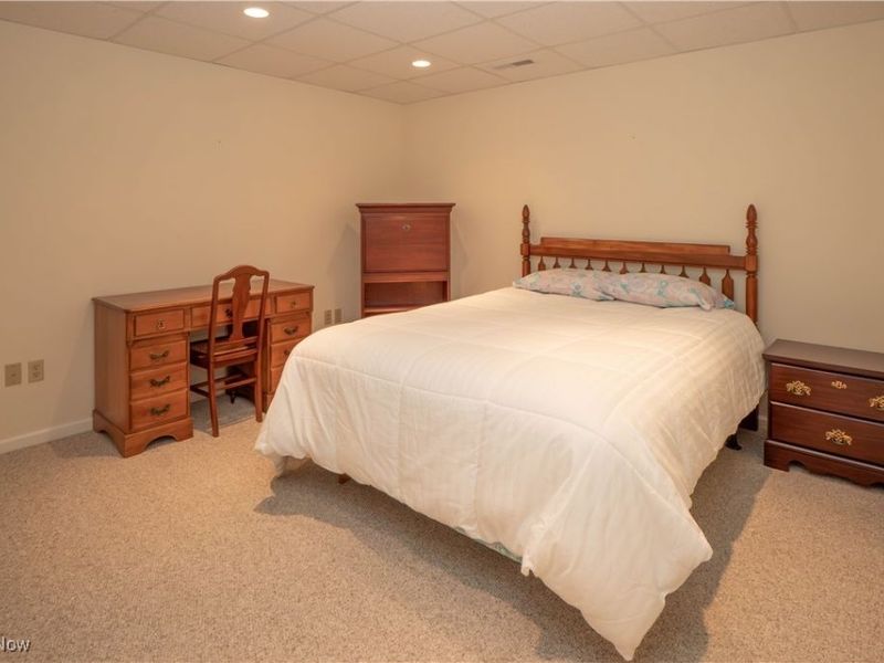 9042 Canal Place NW, Massillon, OH 44647 Photo 38