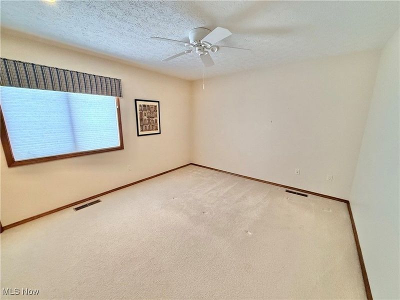 33162 Eagles Glen Court, North Ridgeville, OH 44039 Photo 22