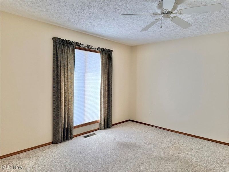 33162 Eagles Glen Court, North Ridgeville, OH 44039 Photo 25