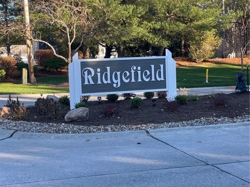 33162 Eagles Glen Court, North Ridgeville, OH 44039 Photo 33