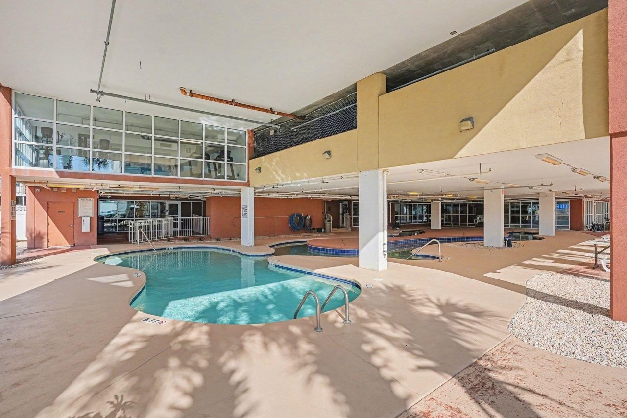 1707 Perrin Dr. Photo 34