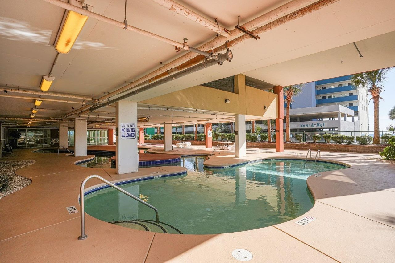 1707 Perrin Dr. Photo 36