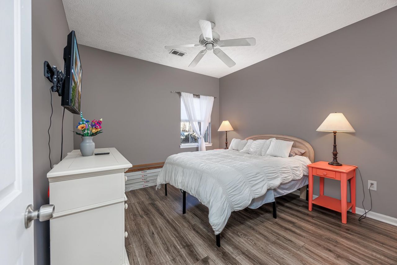 612 River Oaks Dr. Photo 19