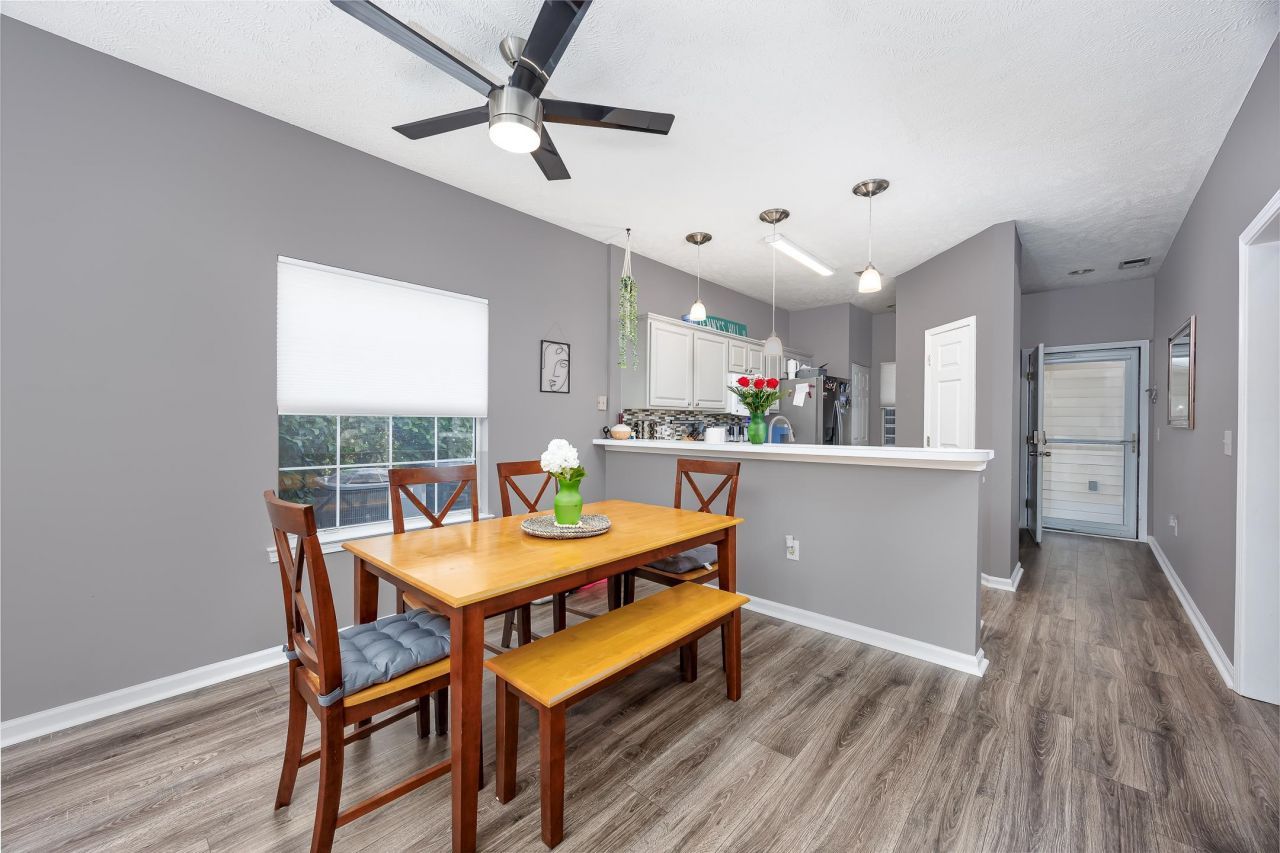 612 River Oaks Dr. Photo 8