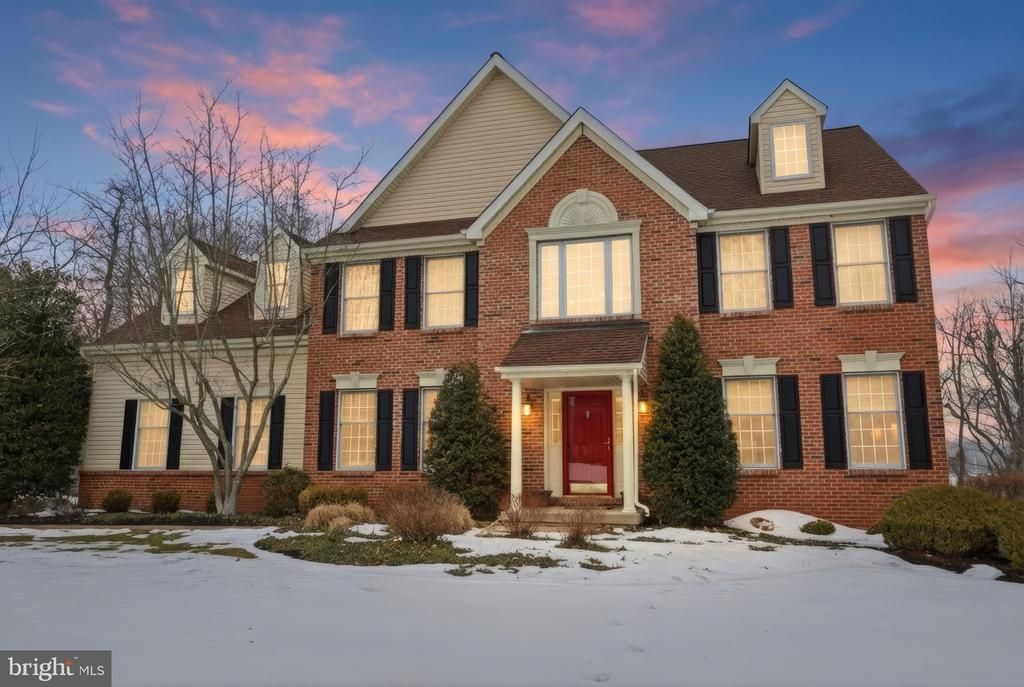 1600 CLYDESDALE, YARDLEY, PA 19067