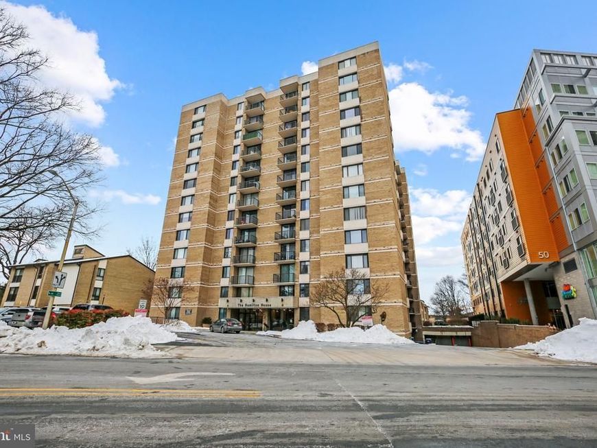 4 Monroe Street, Unit 304, Rockville, MD 20850 Main Photo