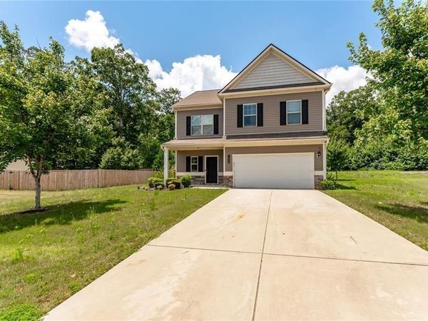 1435 Beckett Drive, Hampton, GA 30228