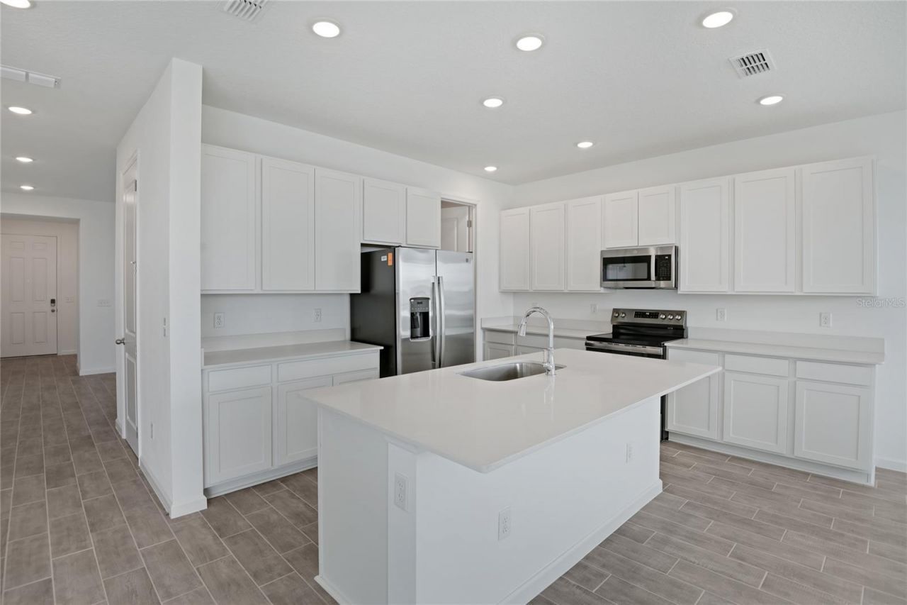 1260 Daisy Hill Way, Dundee, FL 33838 Photo