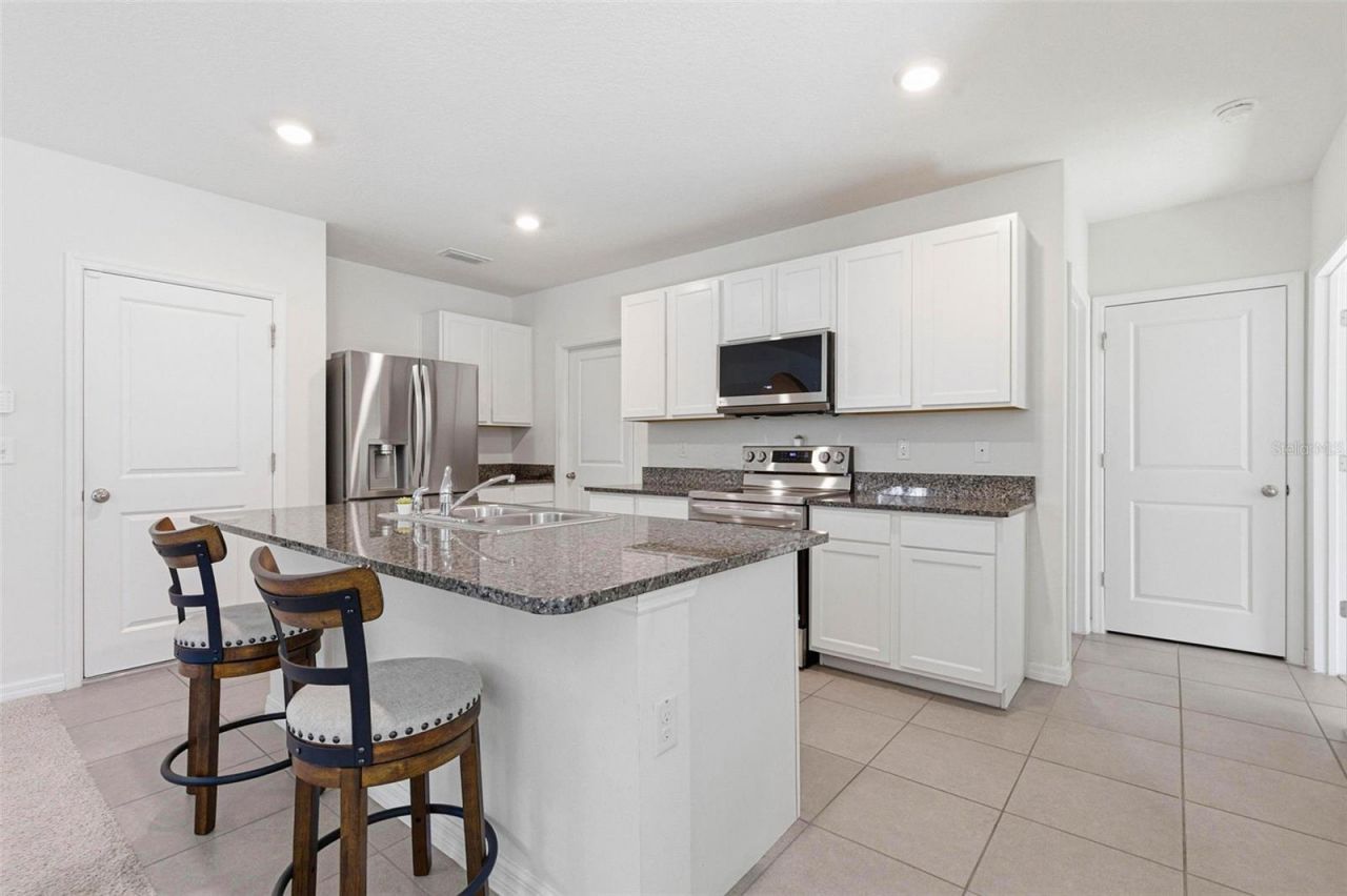 12403 Pagoda Place, Tampa, FL 33637 Photo