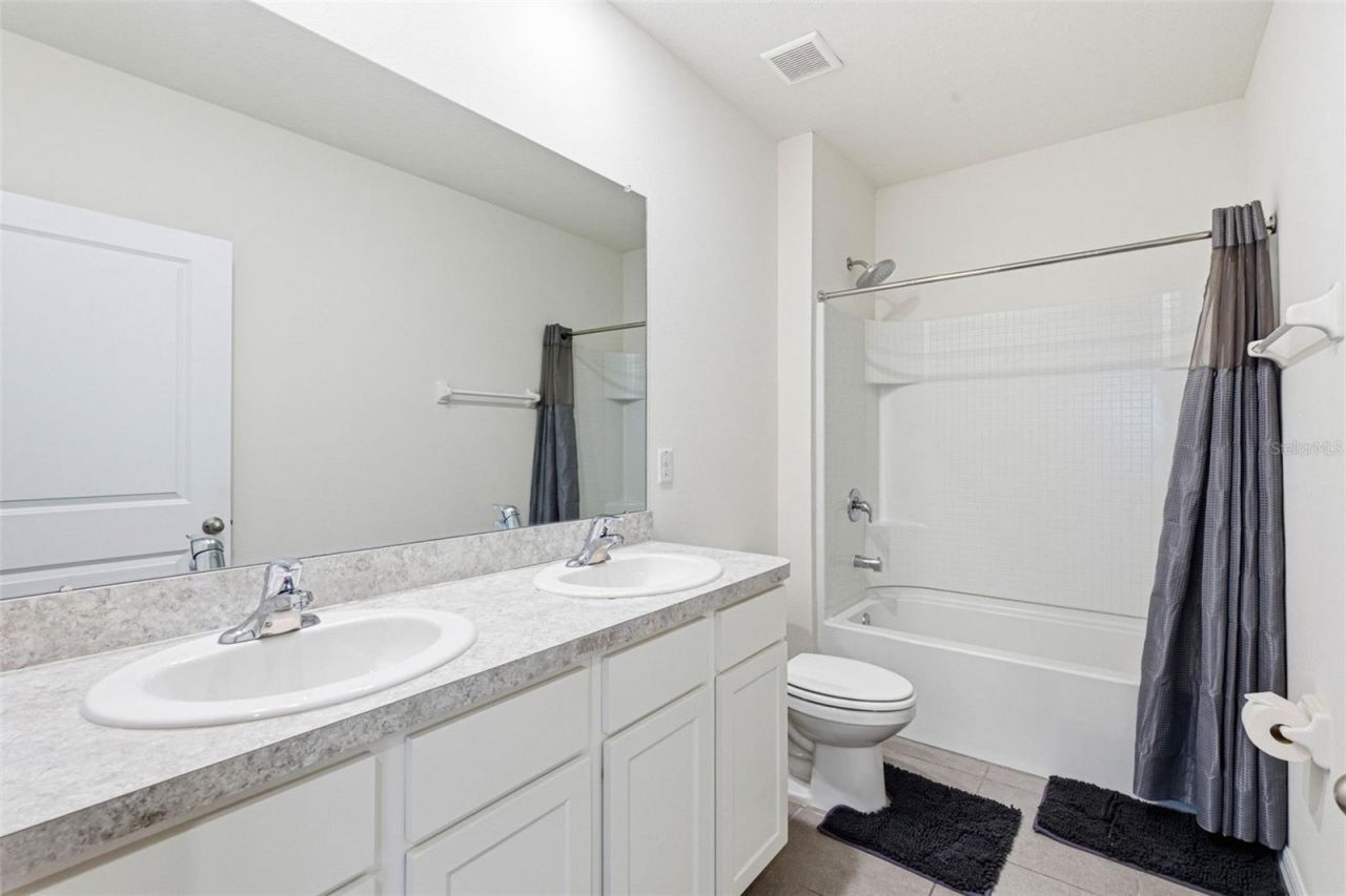 12403 Pagoda Place, Tampa, FL 33637 Photo