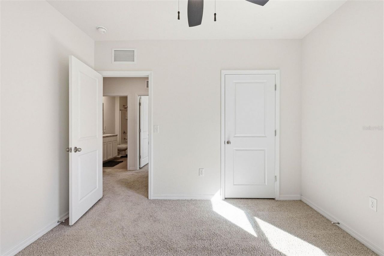 12403 Pagoda Place, Tampa, FL 33637 Photo