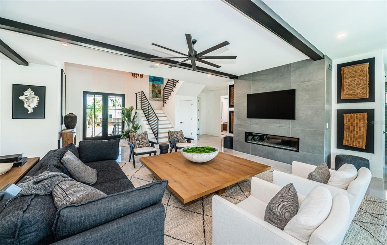 218 Sydney Lane, Redington Shores, FL 33708 Photo