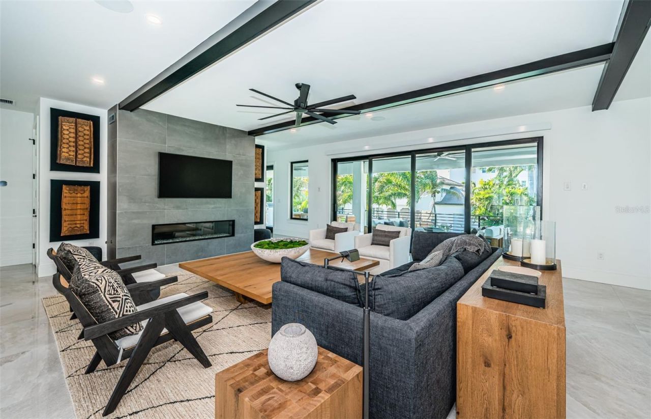 218 Sydney Lane, Redington Shores, FL 33708 Photo