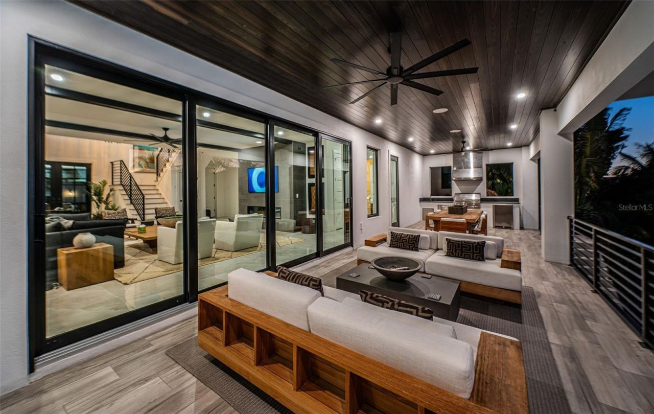 218 Sydney Lane, Redington Shores, FL 33708 Photo