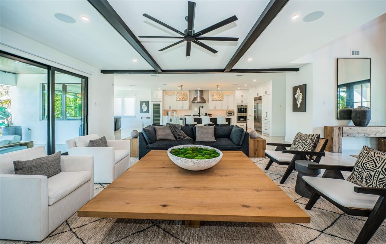 218 Sydney Lane, Redington Shores, FL 33708 Photo