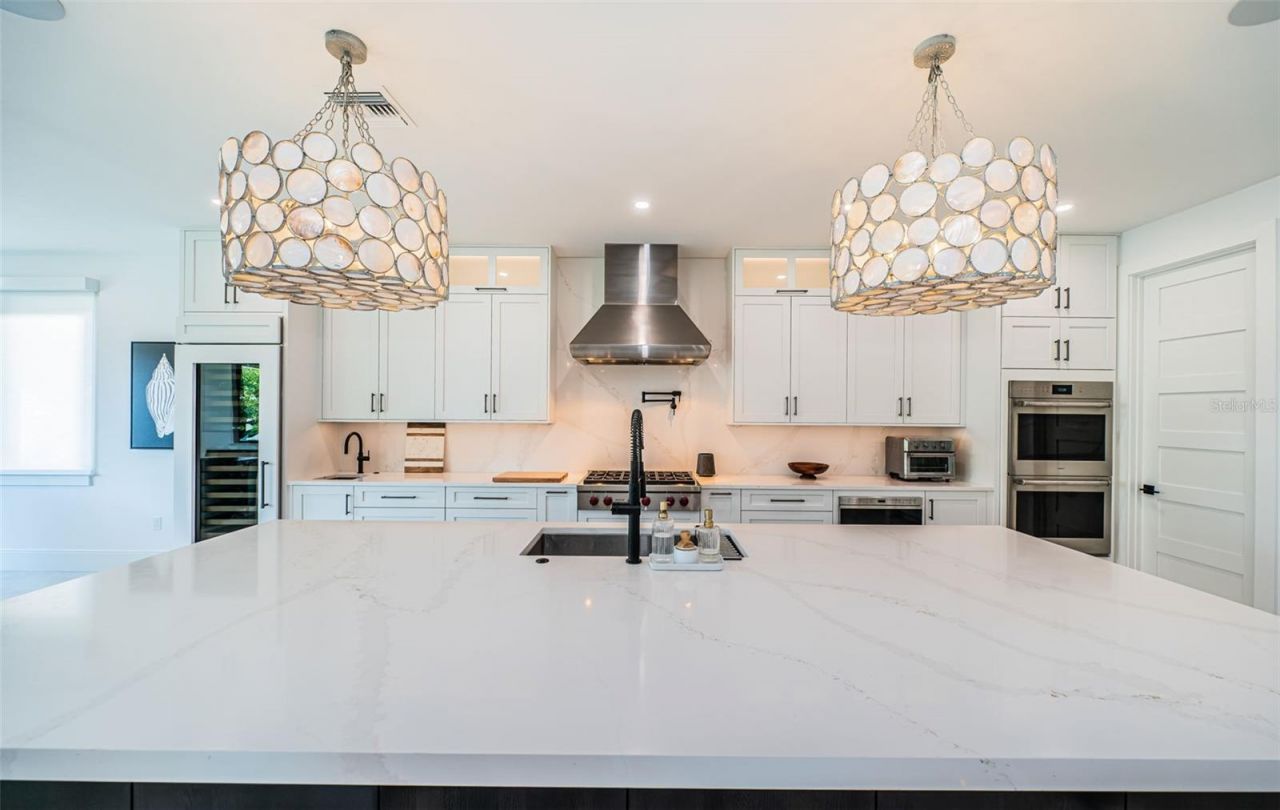 218 Sydney Lane, Redington Shores, FL 33708 Photo