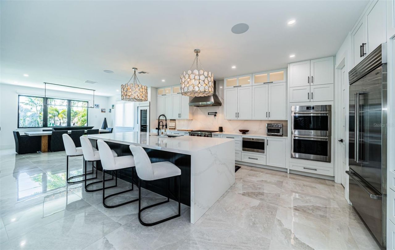 218 Sydney Lane, Redington Shores, FL 33708 Photo